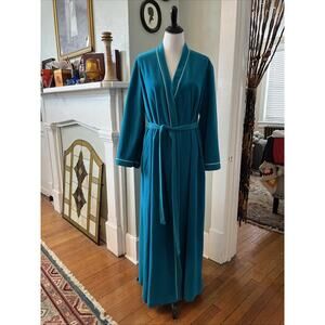 Vintage Vanity Fair Robe Velour 60s/70s Size XL Retro Pockets French Blue *Read